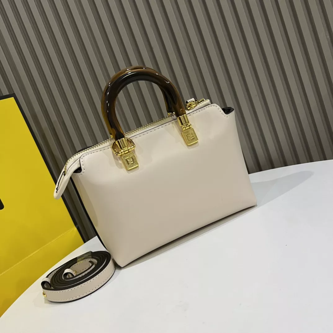 Fendi AAA Quality Handbags For Women Comfortable 1258
