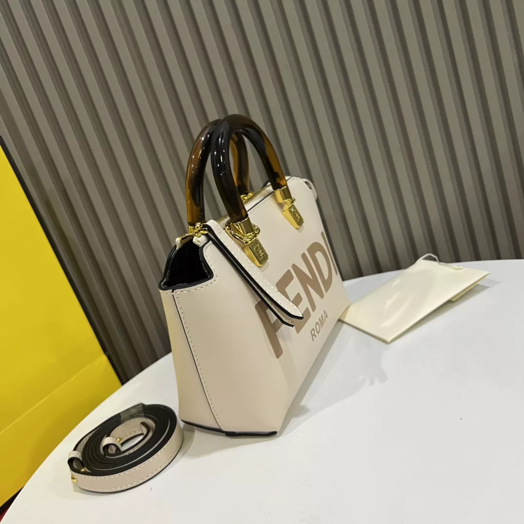 Fendi AAA Quality Handbags For Women Comfortable 1258