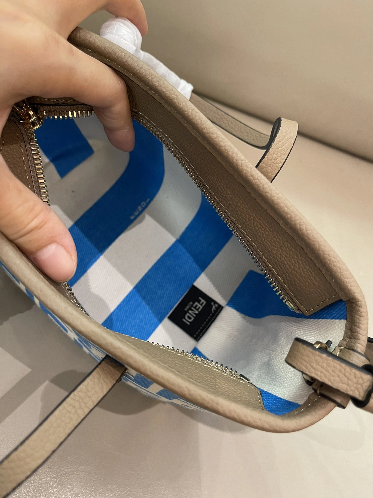 Fendi AAA Quality Handbags For Women Functional 799