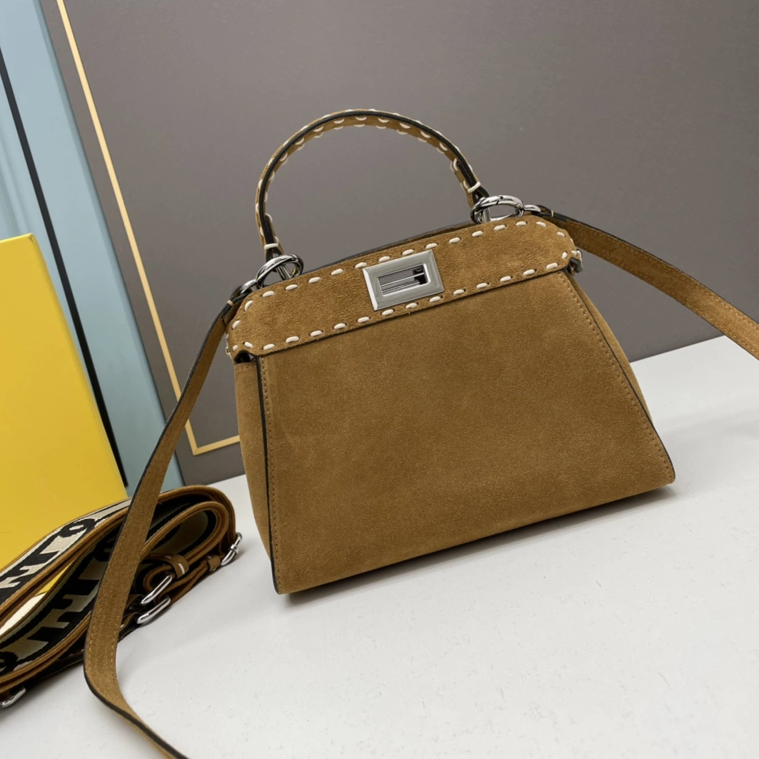 Fendi AAA Quality Handbags For Women NewStyle 9657