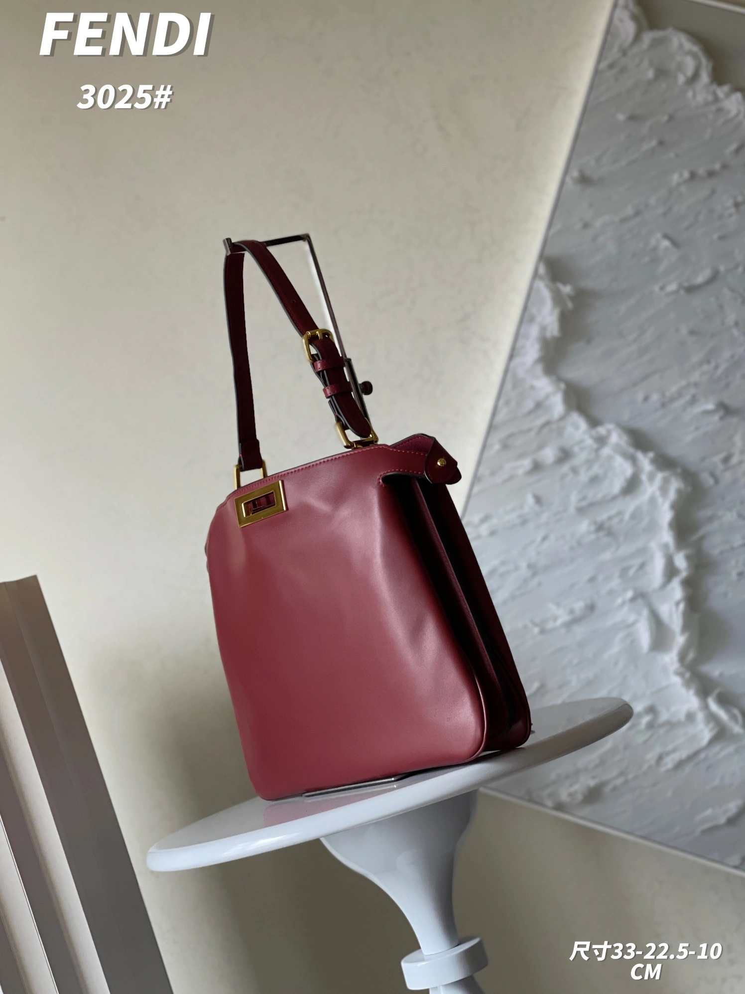 Fendi AAA Quality Shoulder Bags For Women Vibrant 704