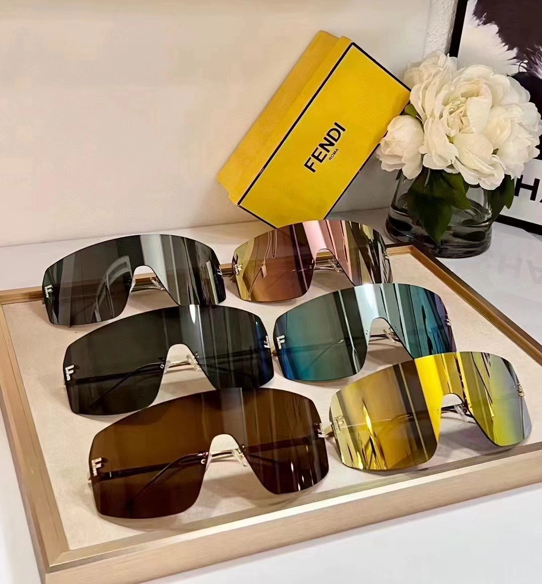 Fendi AAA Quality Sunglasses Breathable 3597