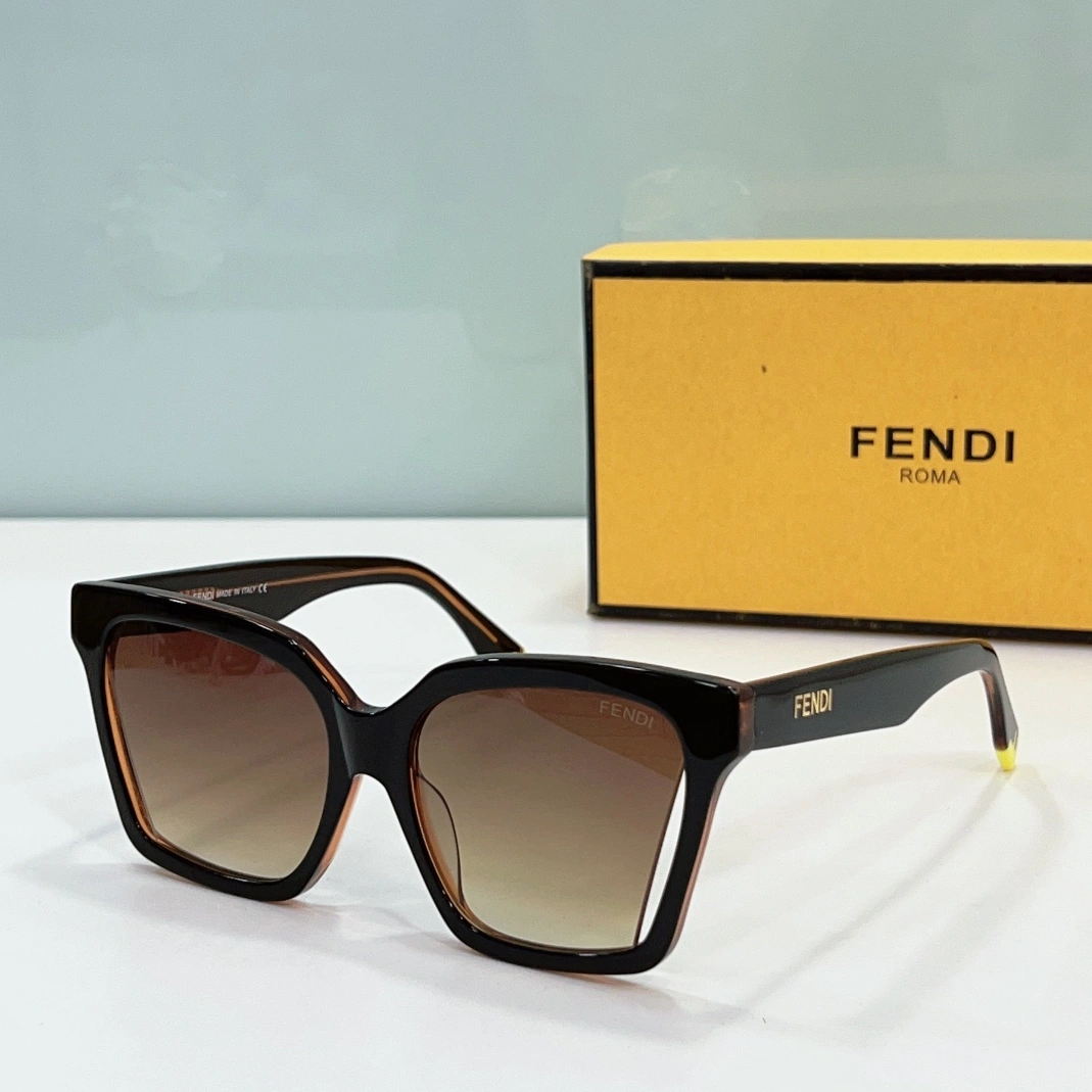 Fendi AAA Quality Sunglasses Cozy 3480