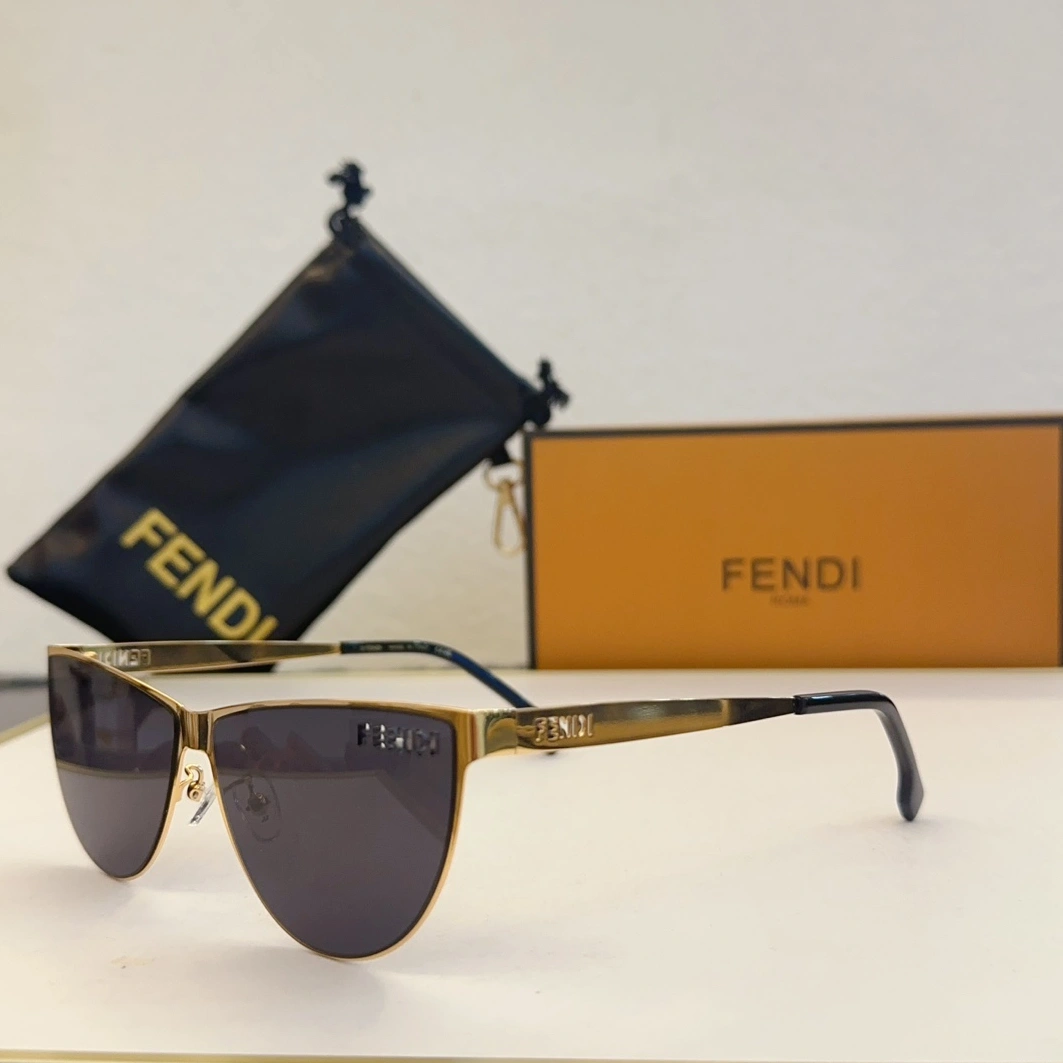 Fendi AAA Quality Sunglasses Durable 6772