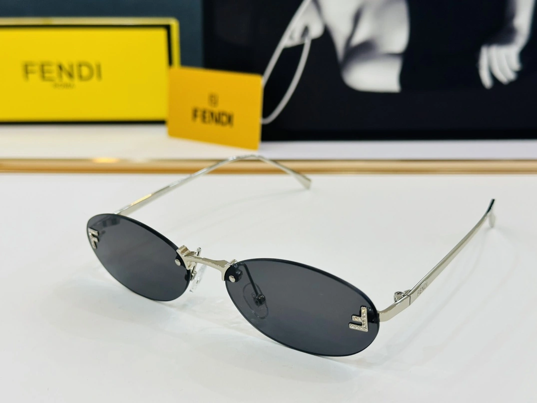 Fendi AAA Quality Sunglasses EyeCatching 733