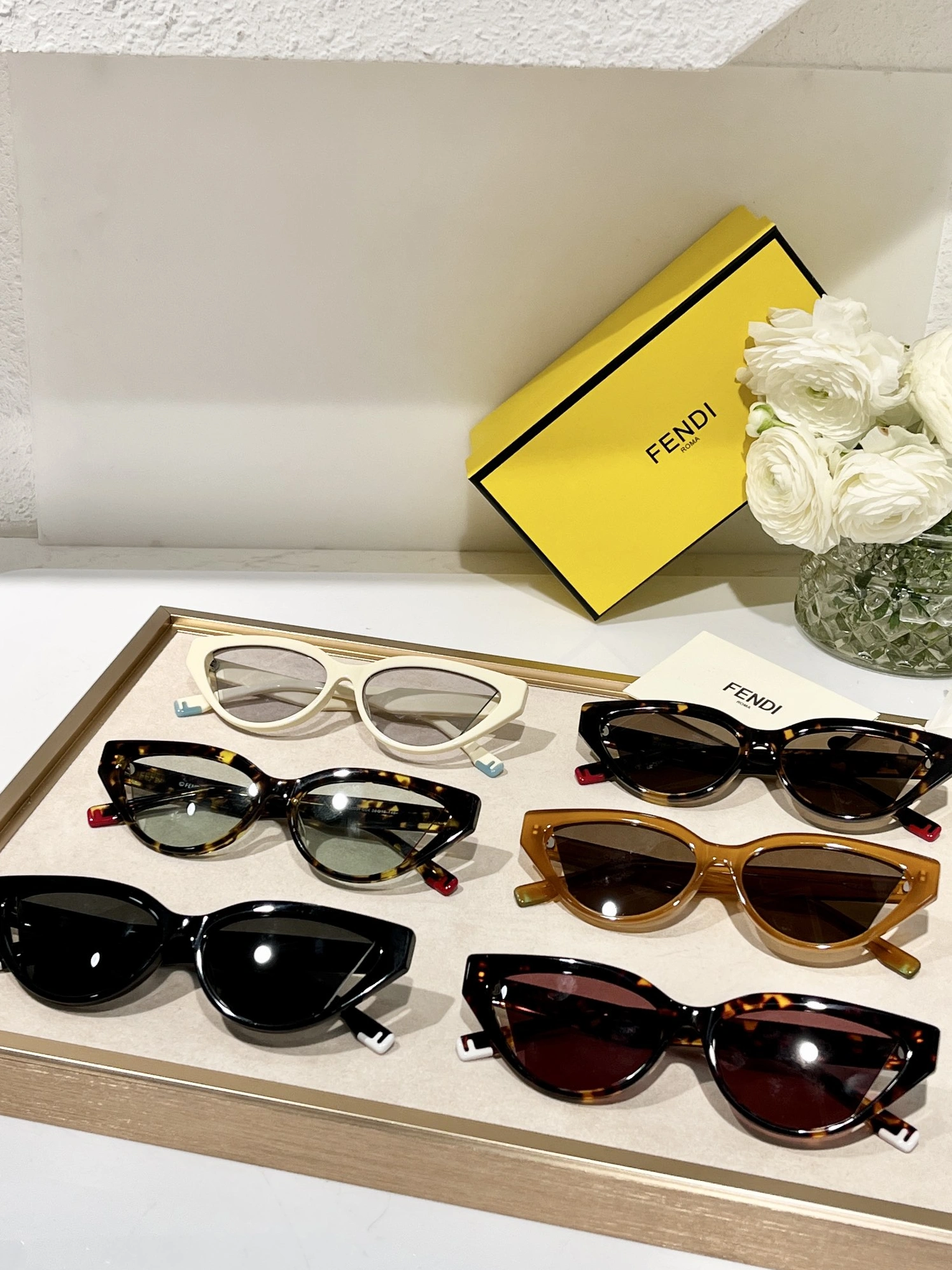 Fendi AAA Quality Sunglasses Functional 2497