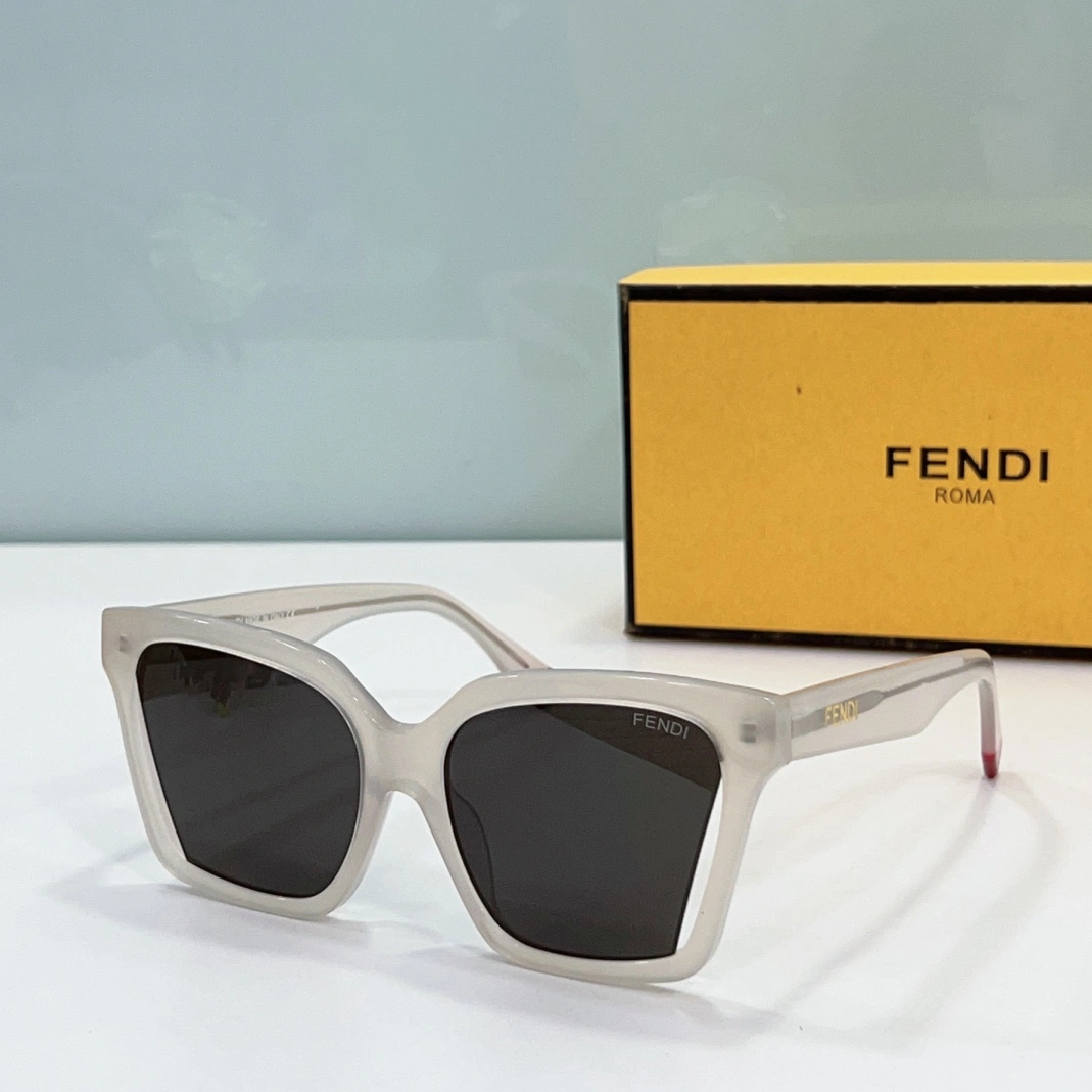 Fendi AAA Quality Sunglasses HighQuality 8369