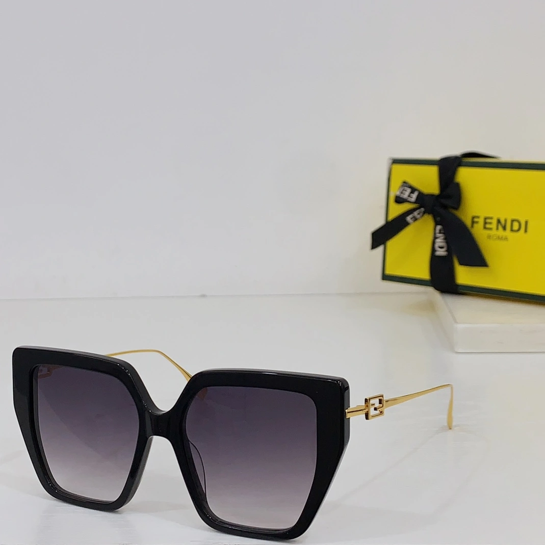 Fendi AAA Quality Sunglasses Popular 1700