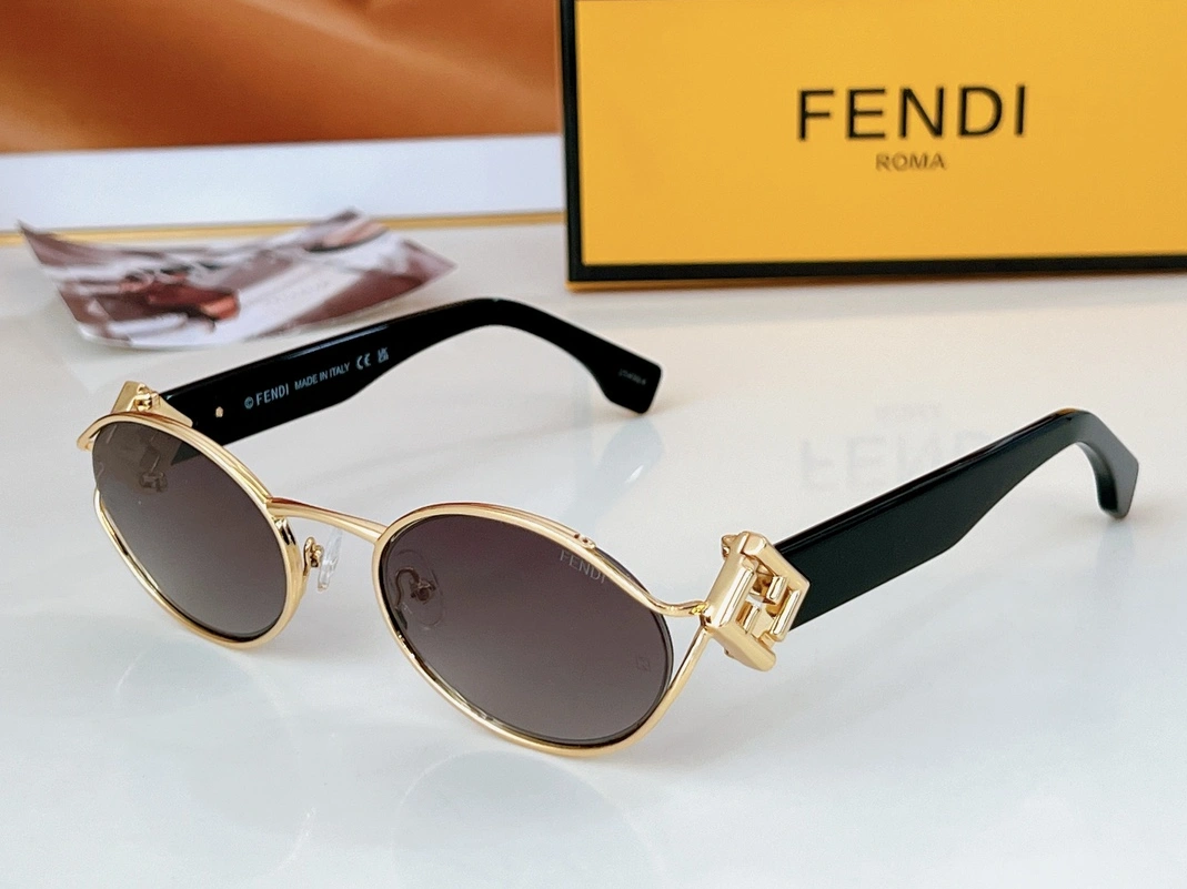 Fendi AAA Quality Sunglasses Resilient 2925