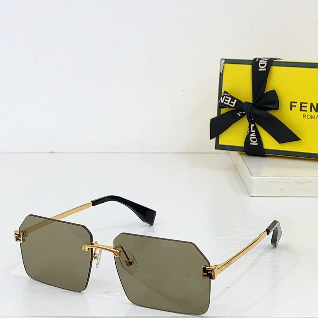 Fendi AAA Quality Sunglasses StreetReady 5072
