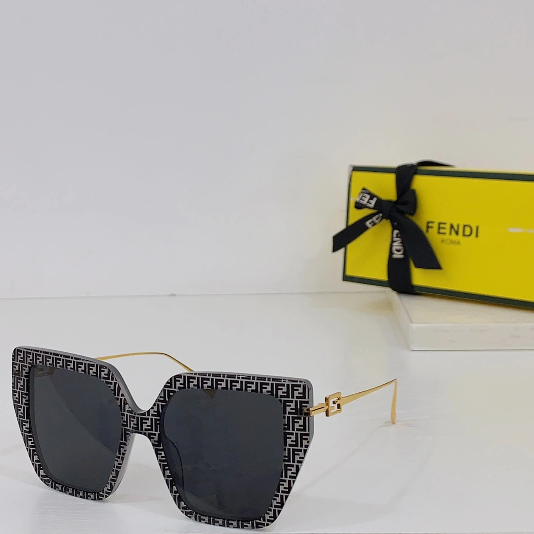 Fendi AAA Quality Sunglasses Trendsetting 8579