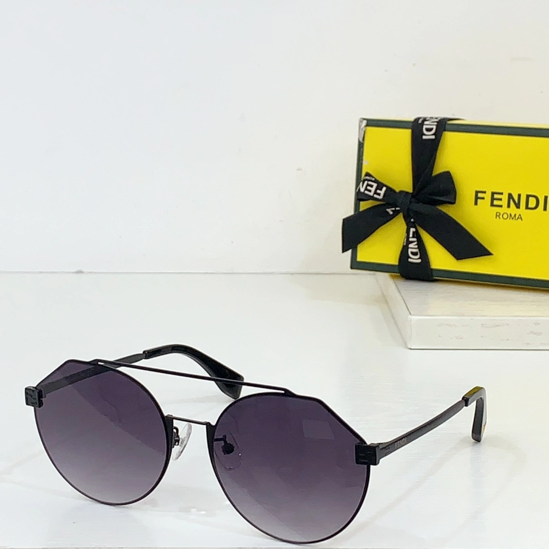 Fendi AAA Quality Sunglasses UrbanStyle 6979