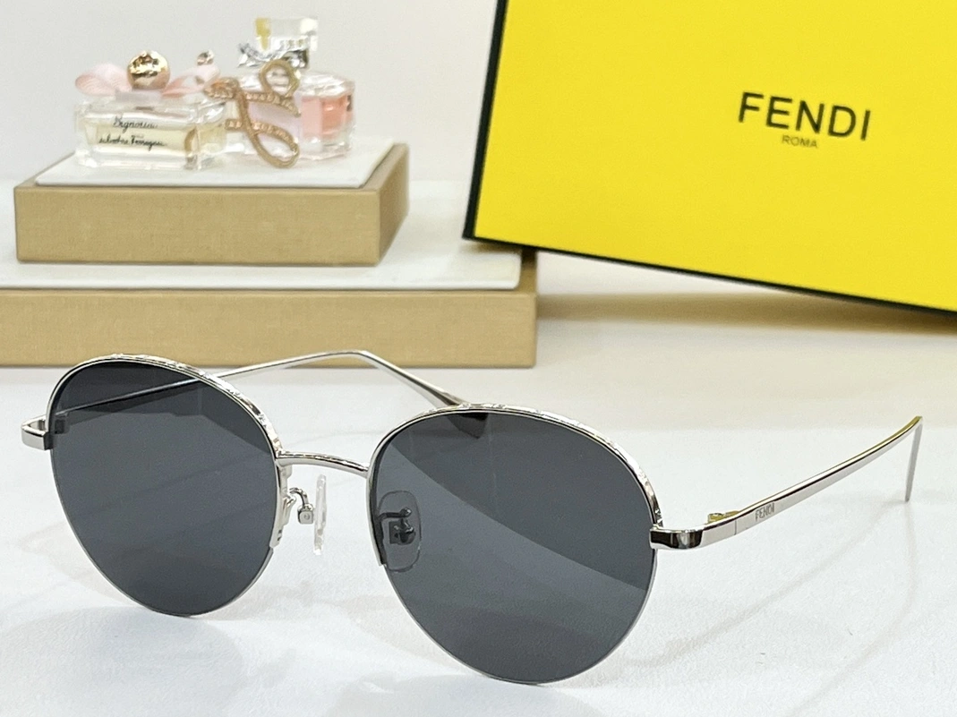 Fendi AAA Quality Sunglasses WellDesigned 5391
