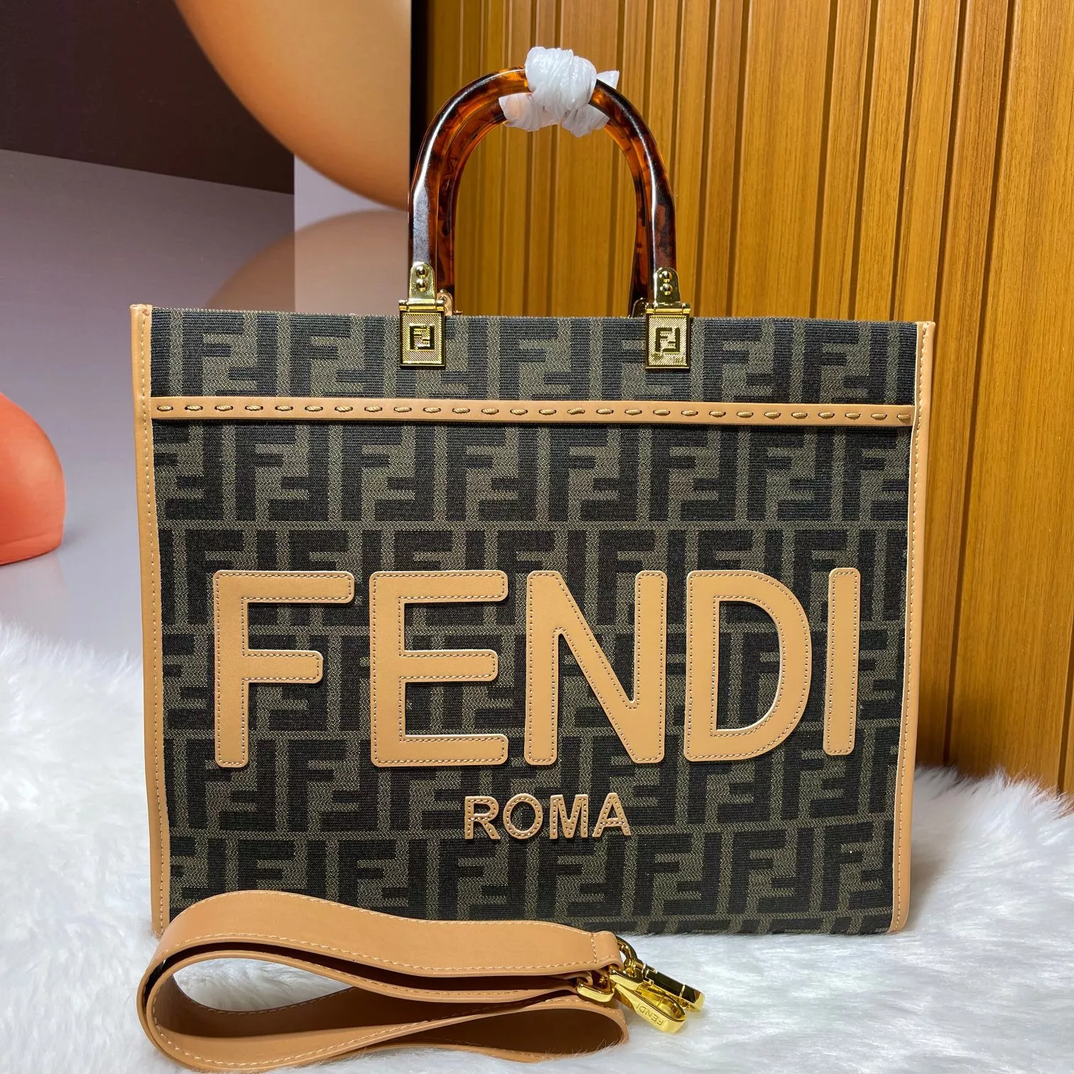 Fendi AAA Quality Tote-Handbags For Women DailyWear 6356