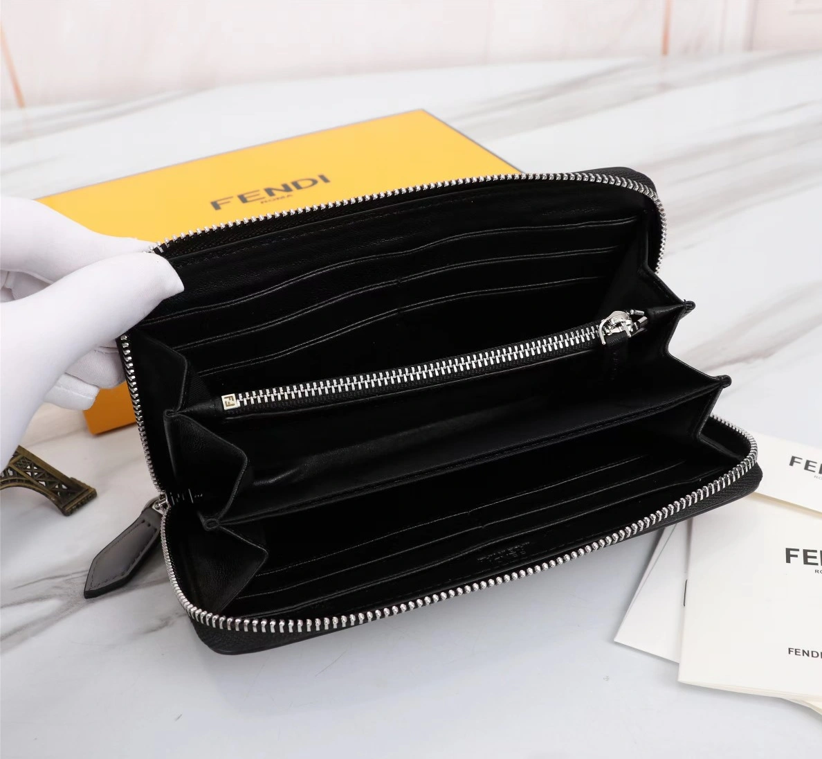 Fendi AAA Quality Wallet Affordable 3588