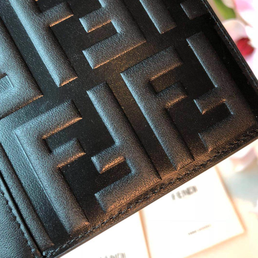 Fendi AAA Quality Wallet Efficient 3200