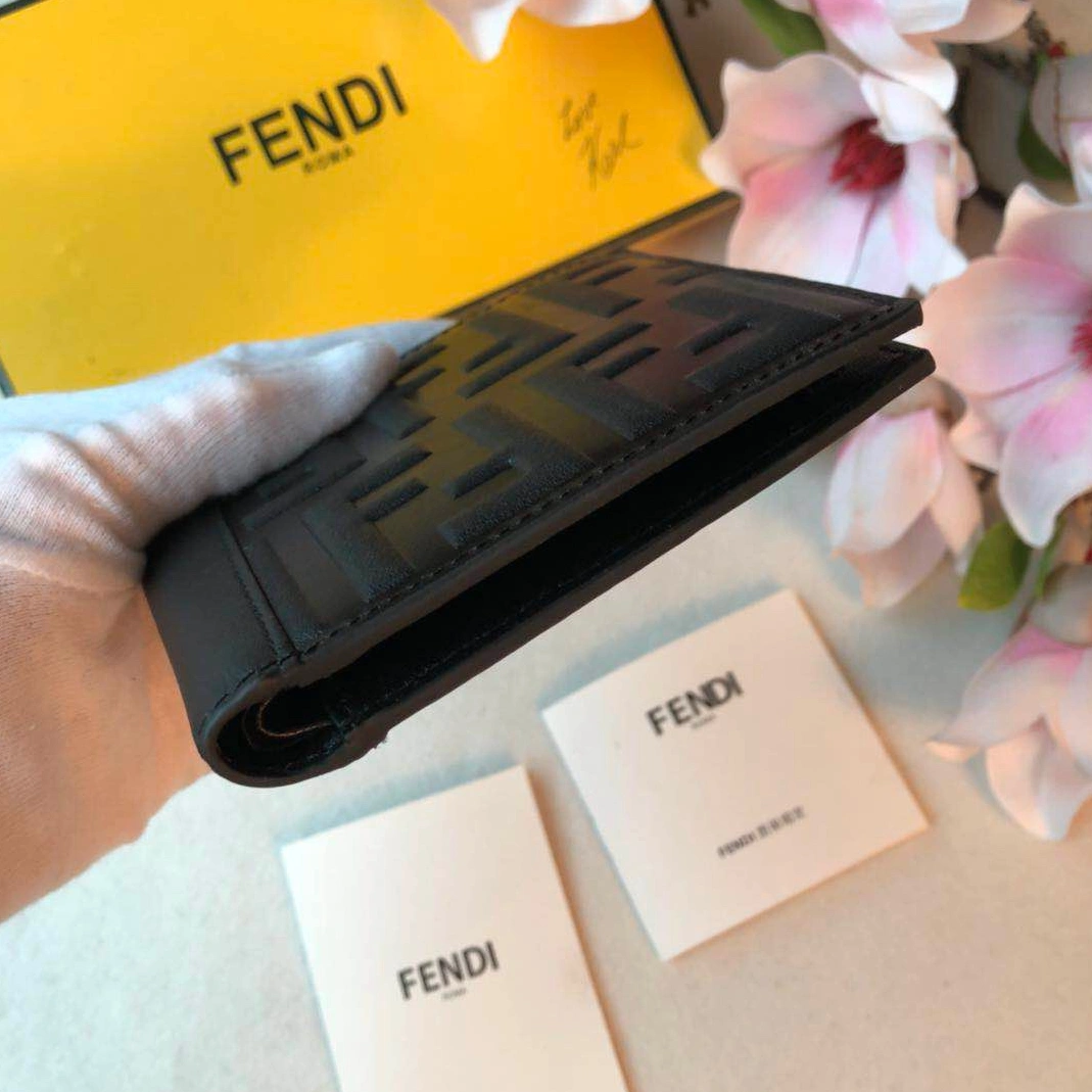 Fendi AAA Quality Wallet Efficient 3200