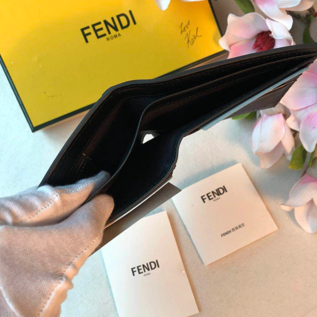 Fendi AAA Quality Wallet Efficient 3200