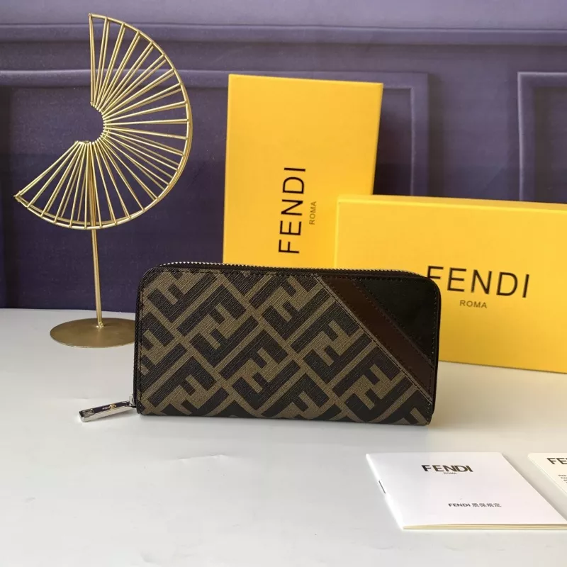 Fendi AAA Quality Wallet Efficient 4908
