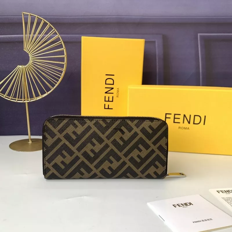 Fendi AAA Quality Wallet Efficient 4908