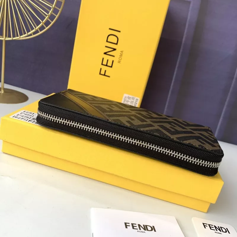 Fendi AAA Quality Wallet Efficient 4908