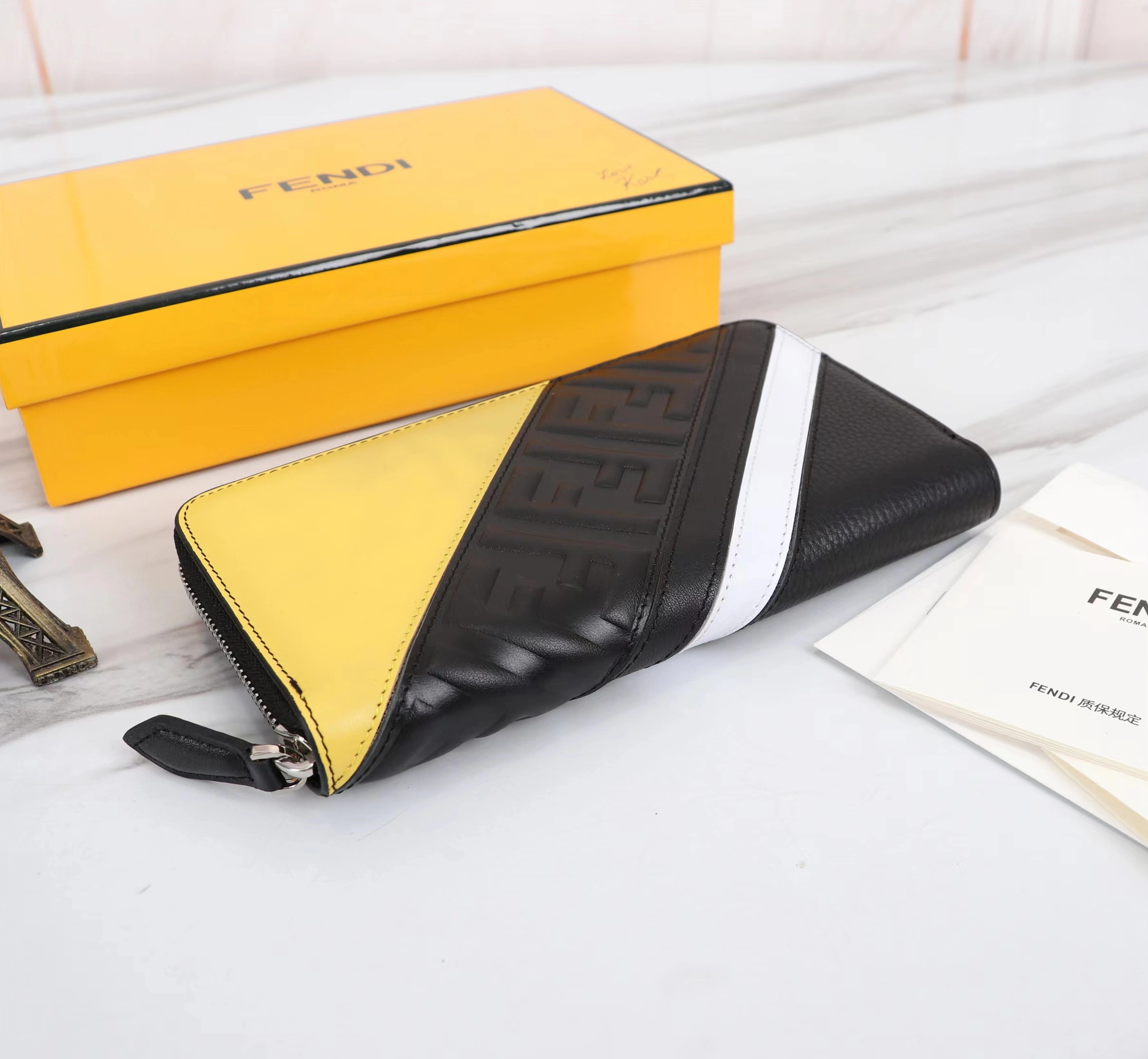 Fendi AAA Quality Wallet Efficient 9164