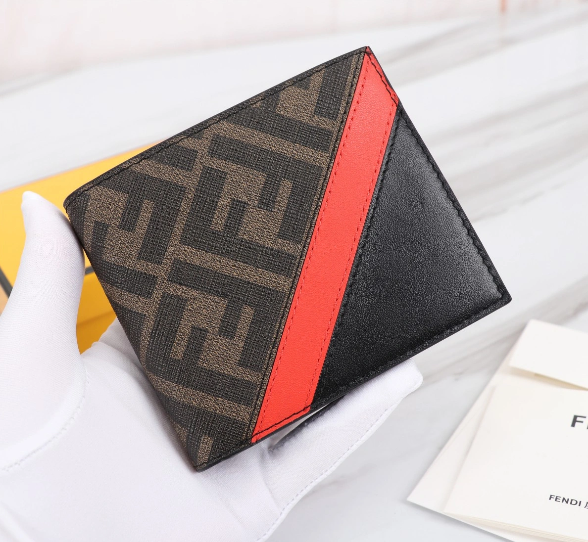 Fendi AAA Quality Wallet For Unisex Bold 1073