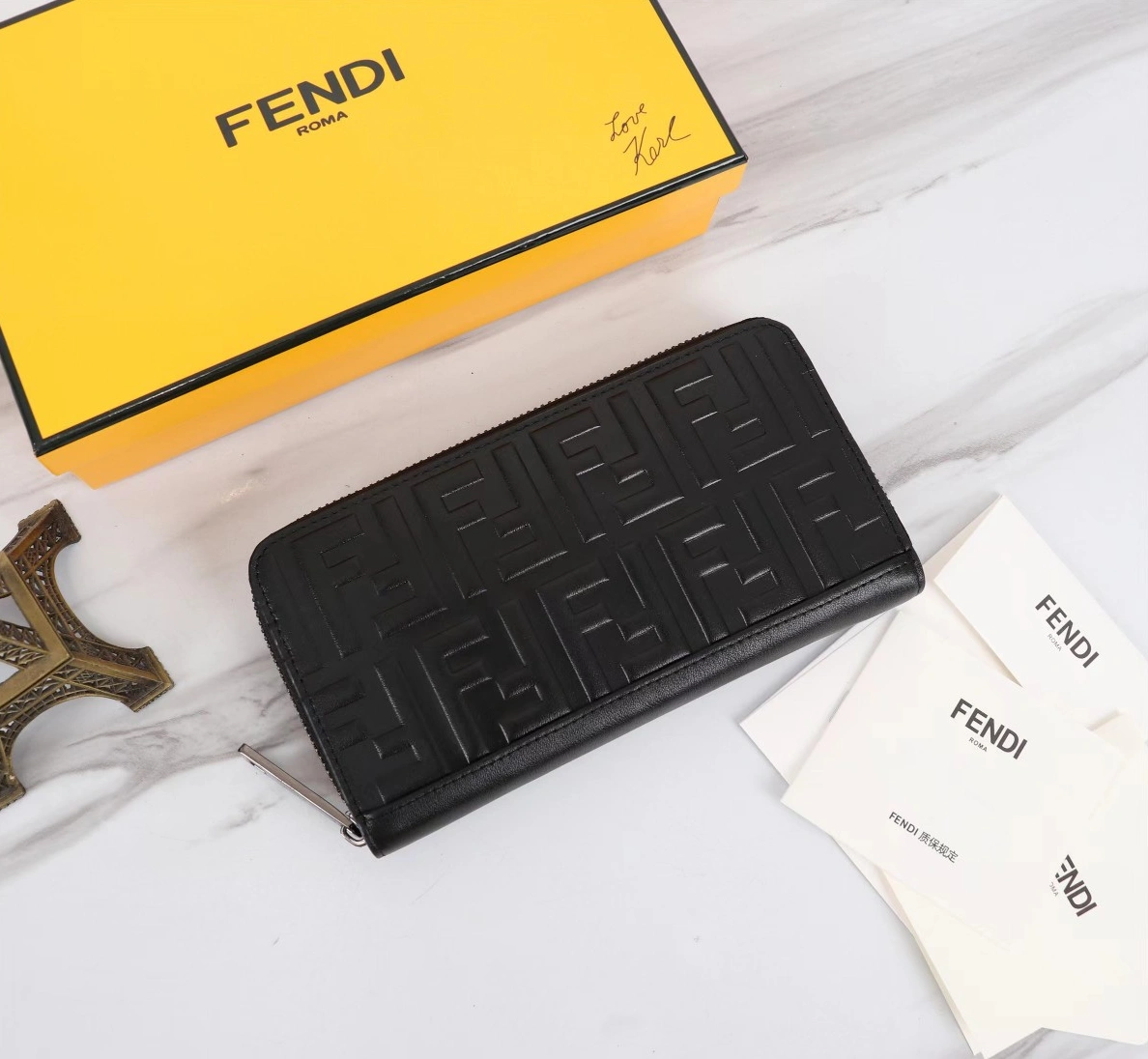 Fendi AAA Quality Wallet For Unisex Lightweight 6757