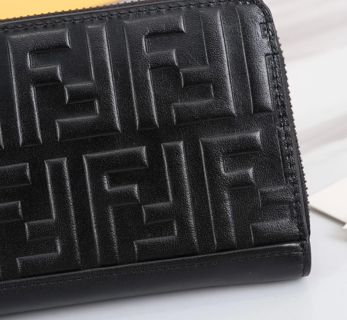 Fendi AAA Quality Wallet For Unisex Lightweight 6757