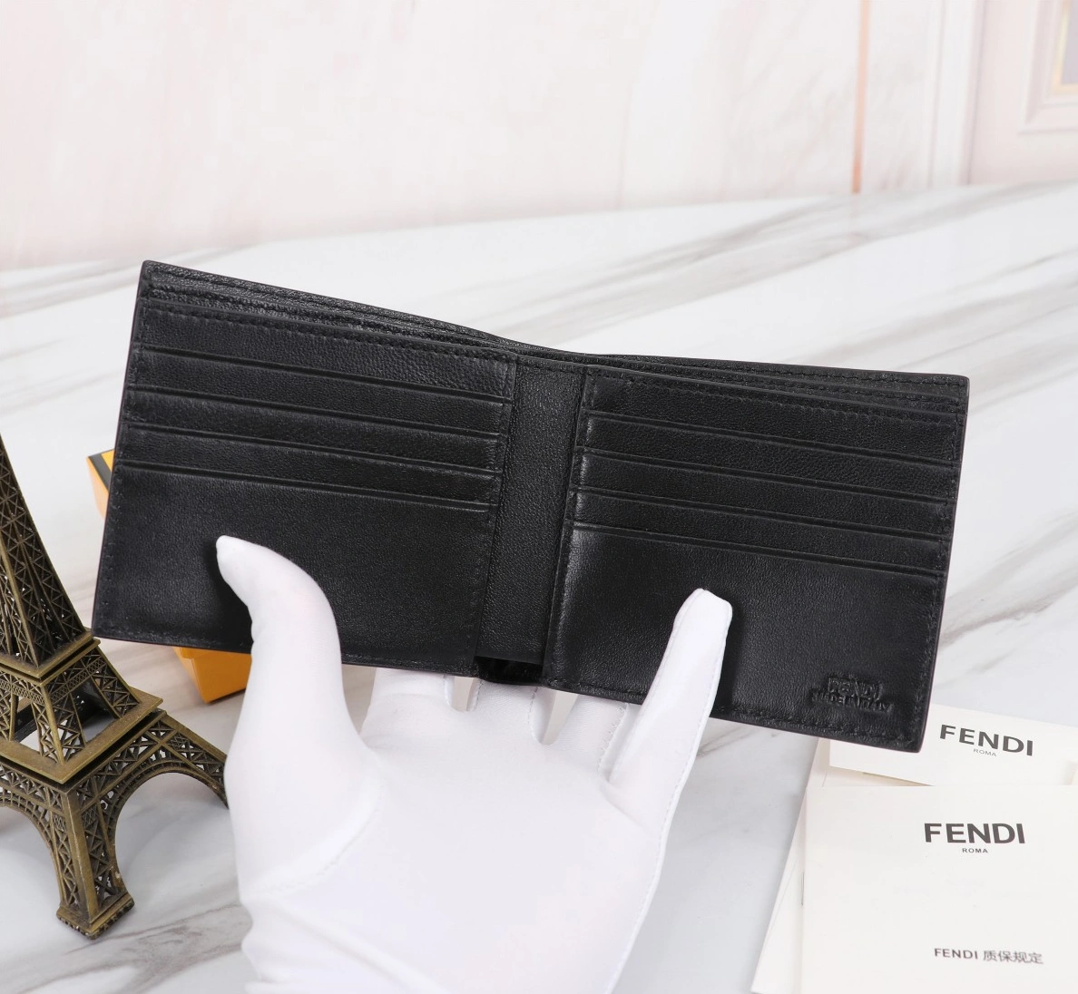Fendi AAA Quality Wallet For Unisex Sleek 7244