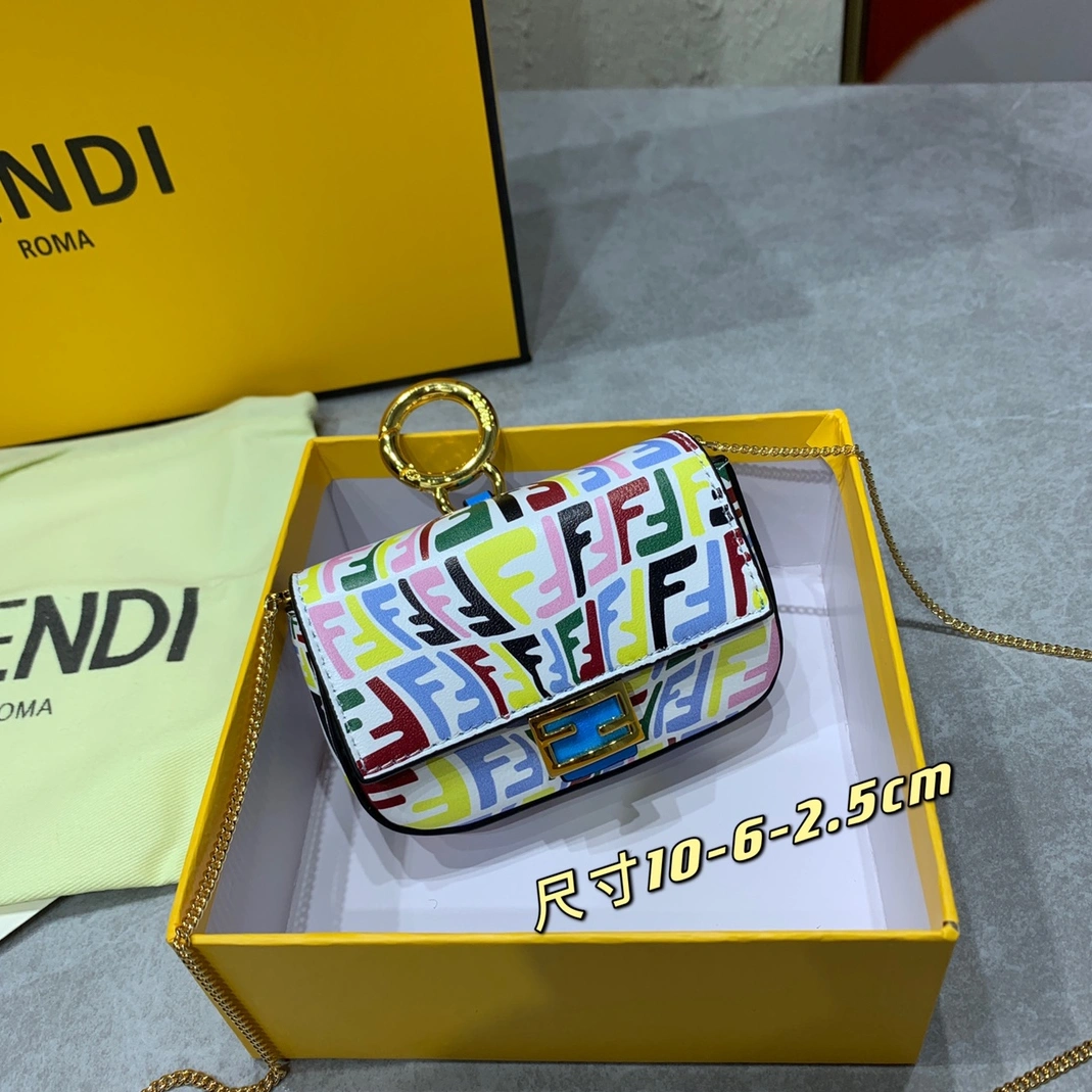 Fendi AAA Quality Wallet For Women Minimalist 895