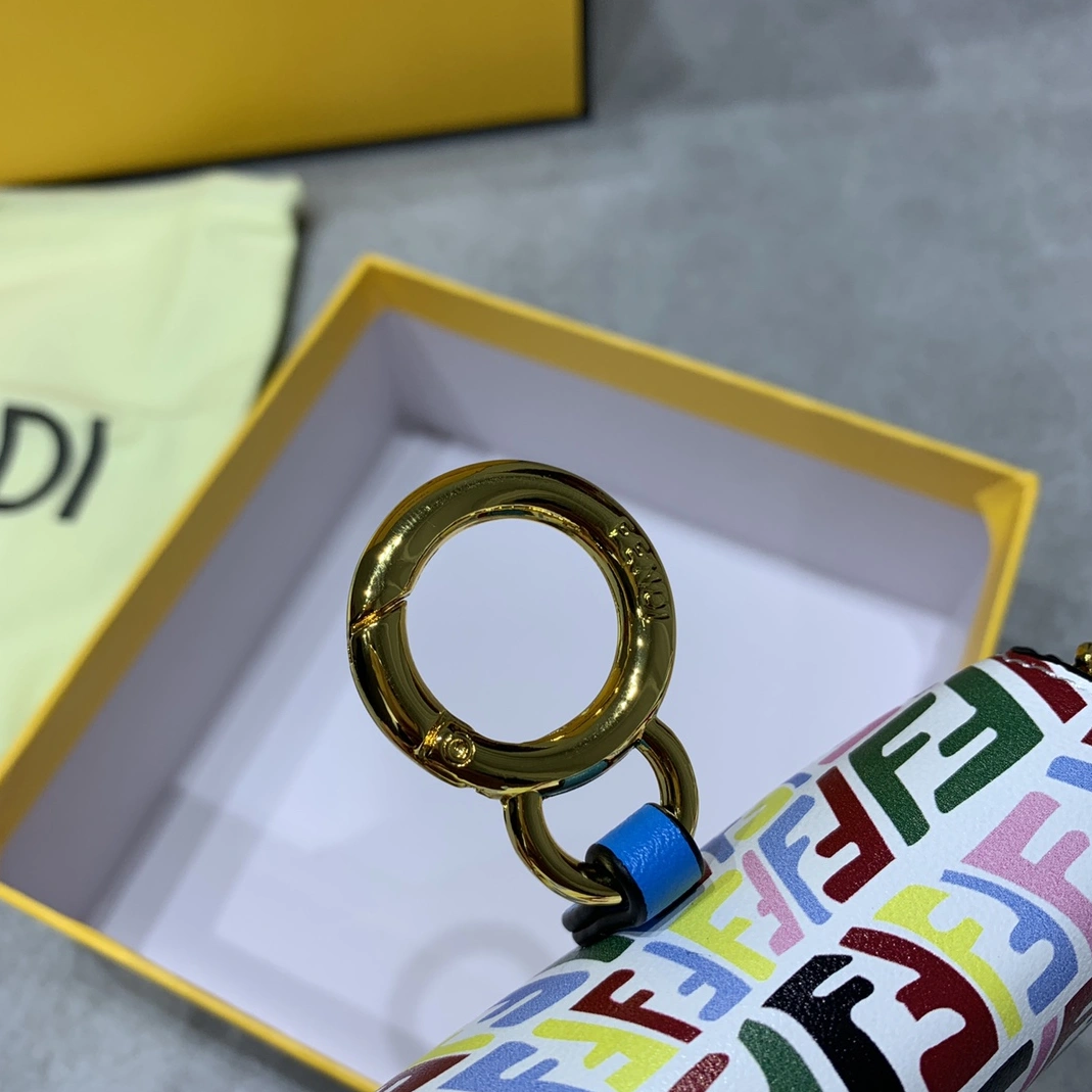 Fendi AAA Quality Wallet For Women Minimalist 895