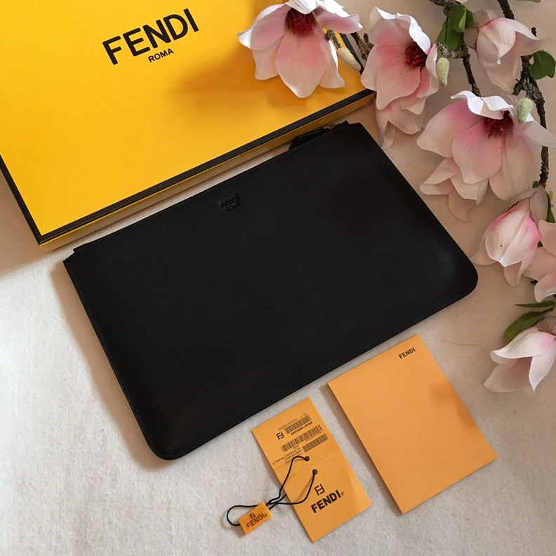 Fendi AAA Quality Wallet Minimalist 5086