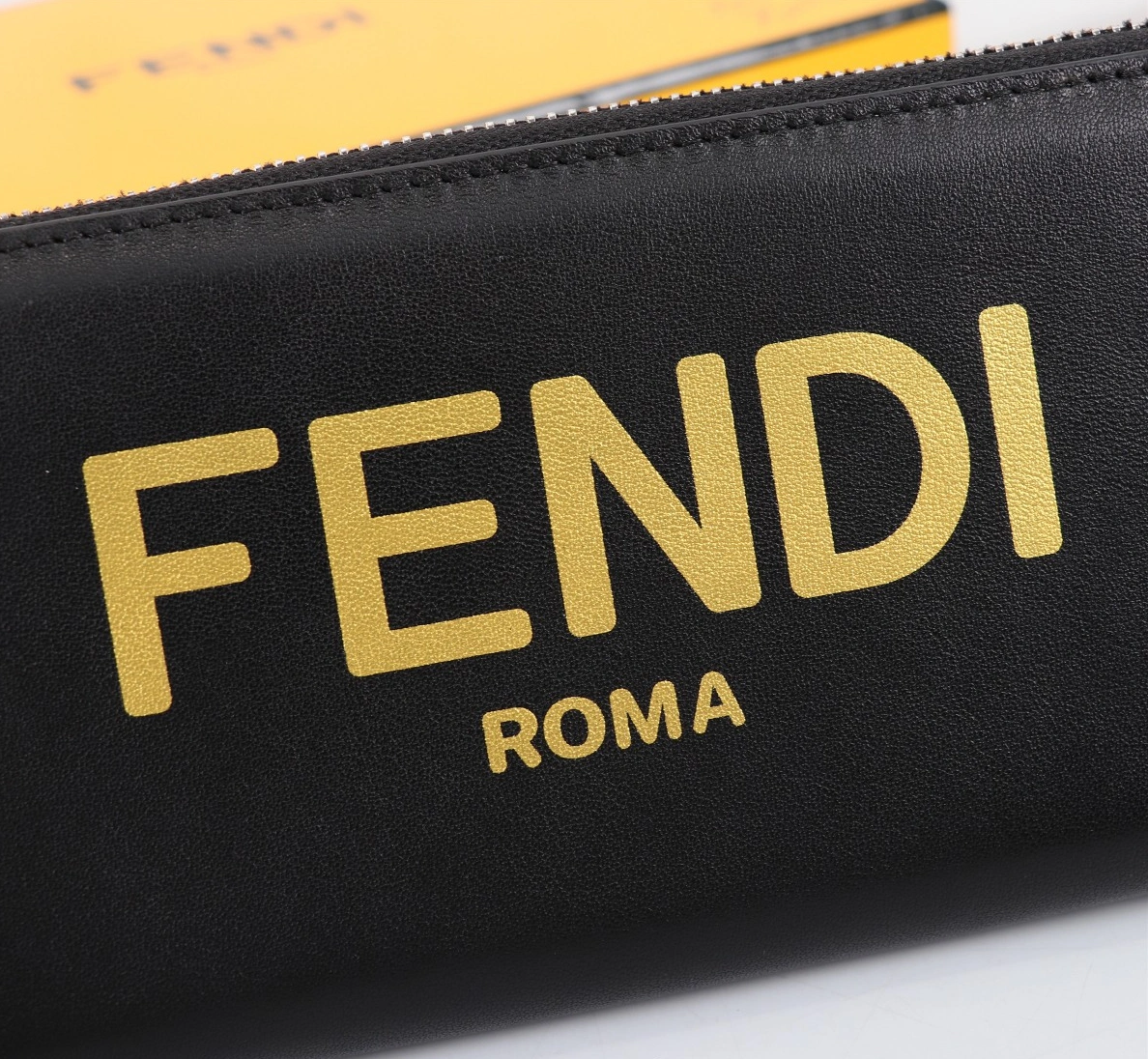 Fendi AAA Quality Wallet Timeless 244