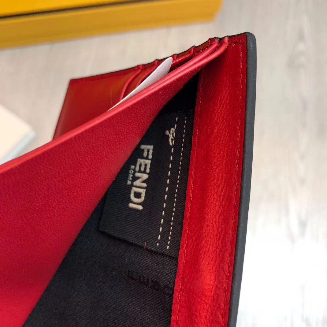 Fendi AAA Quality Wallet UrbanStyle 5211