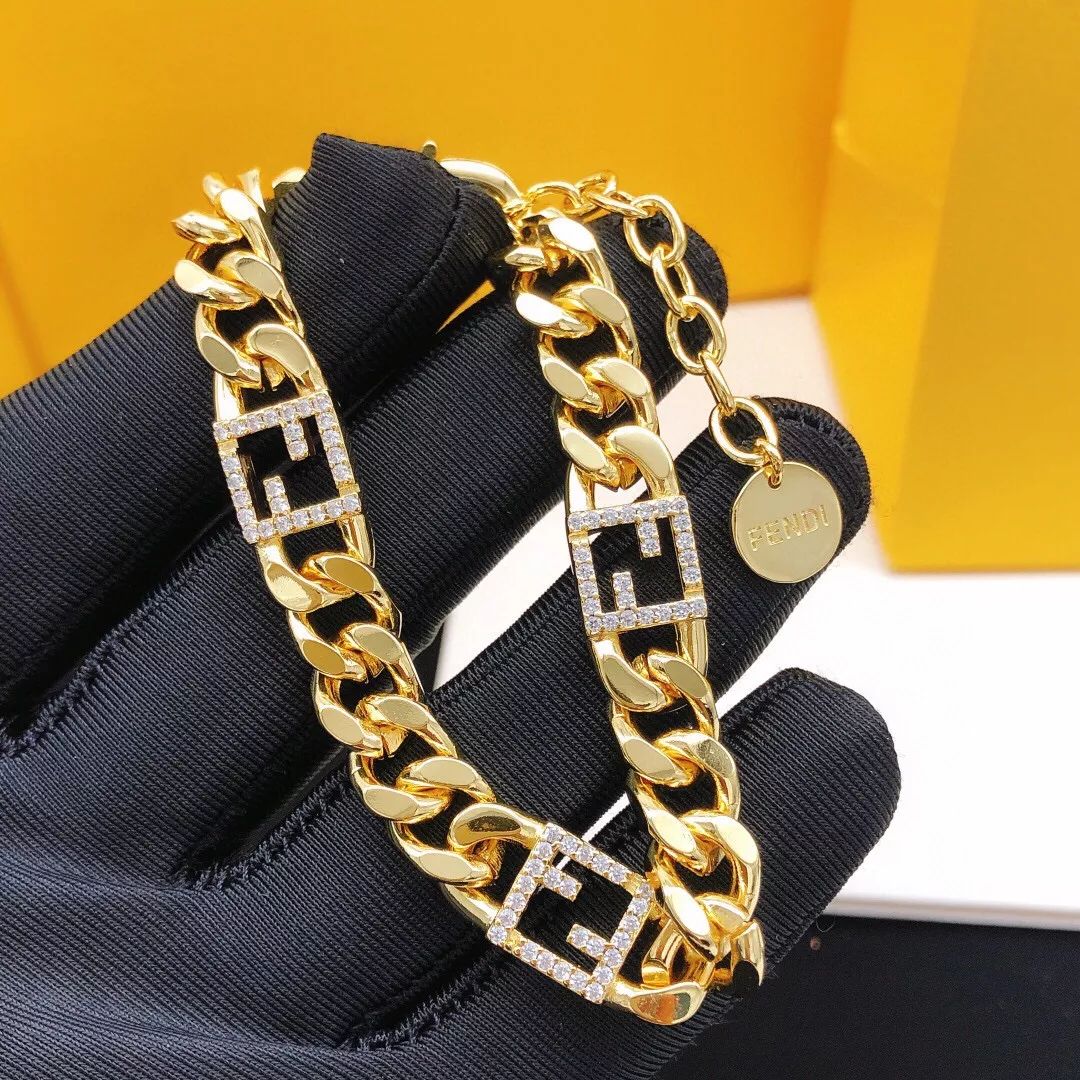 Fendi Bracelets Stylish 1367