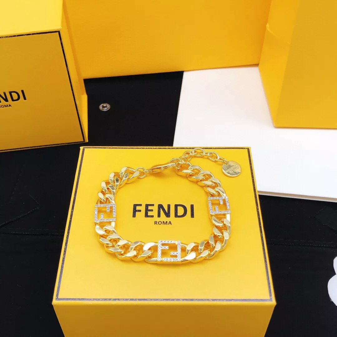 Fendi Bracelets Stylish 1367