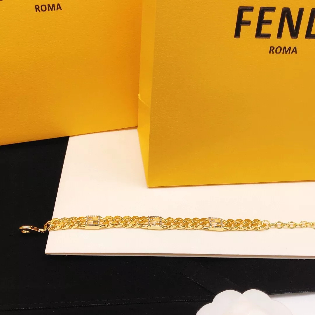 Fendi Bracelets Stylish 1367