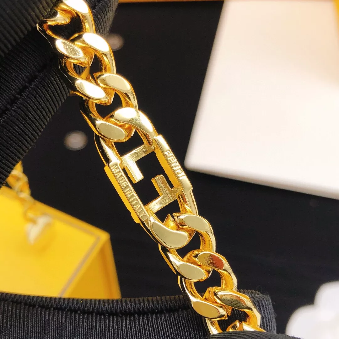 Fendi Bracelets Stylish 1367