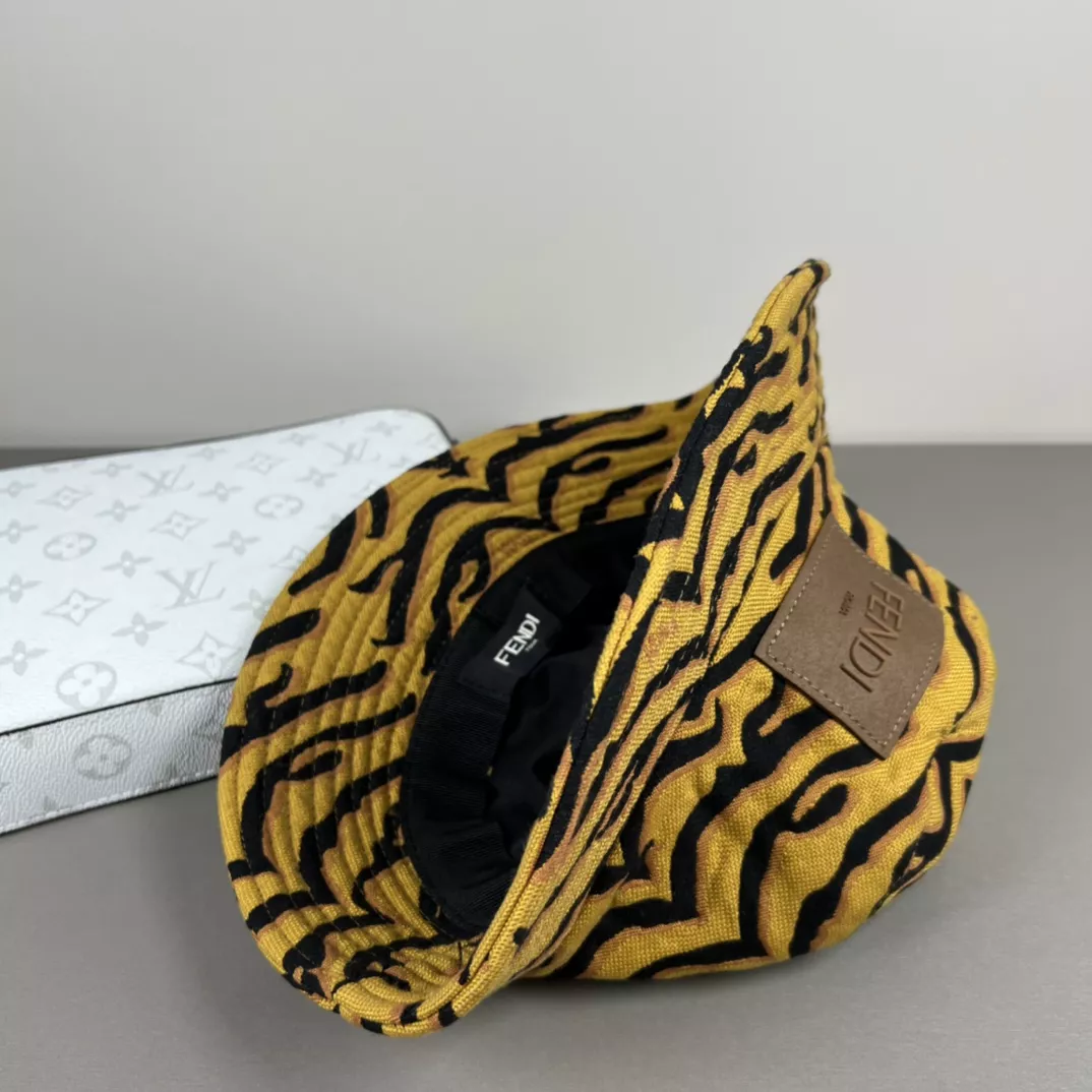 Fendi Caps Affordable 328
