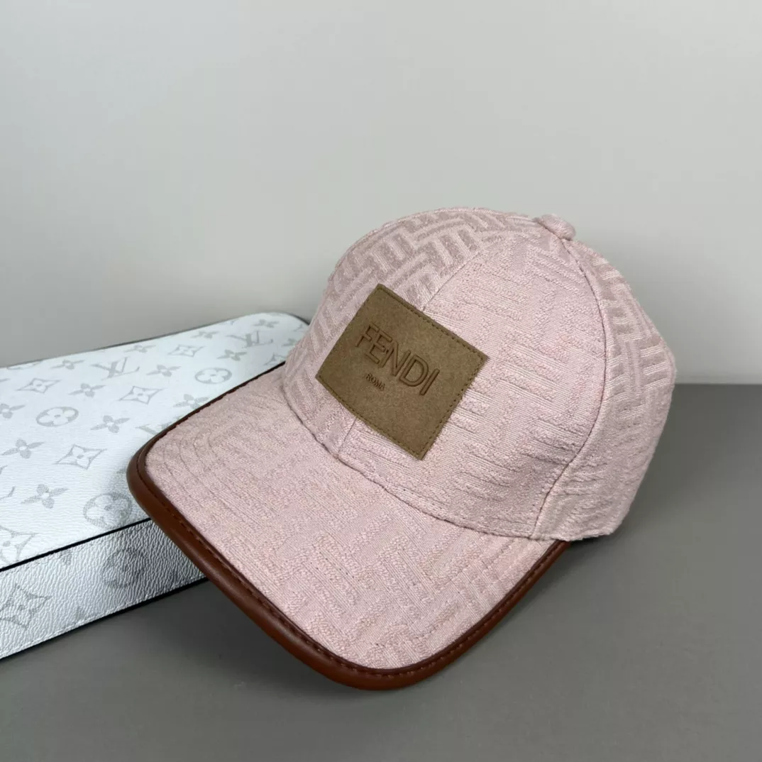 Fendi Caps Efficient 961