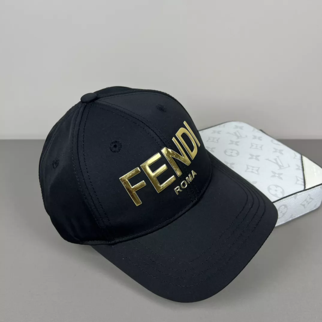 Fendi Caps EyeCatching 4893