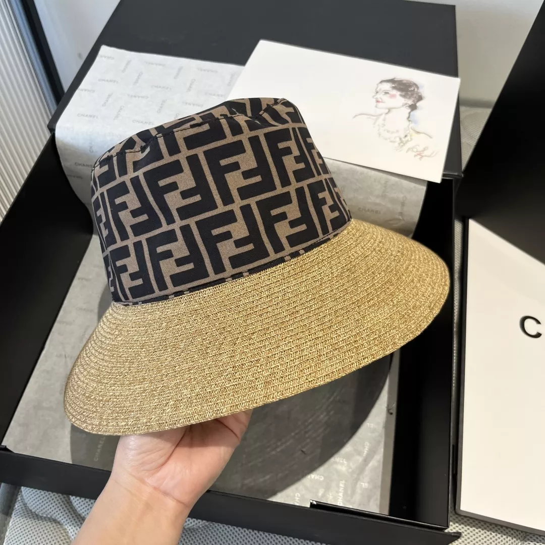 Fendi Caps Minimalist 8171