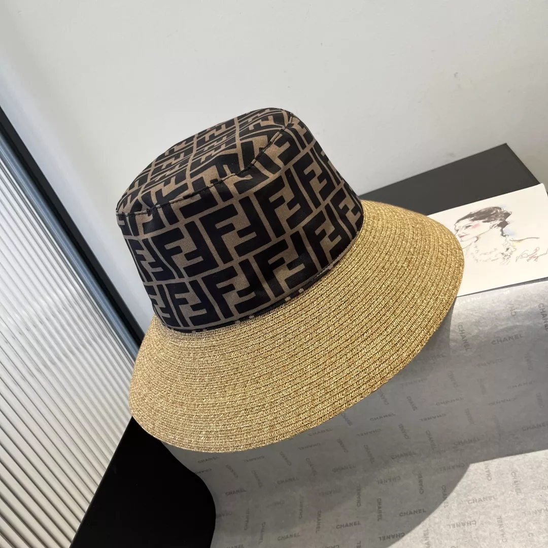 Fendi Caps Minimalist 8171