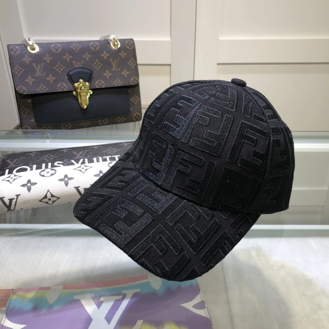 Fendi Caps Timeless 7380