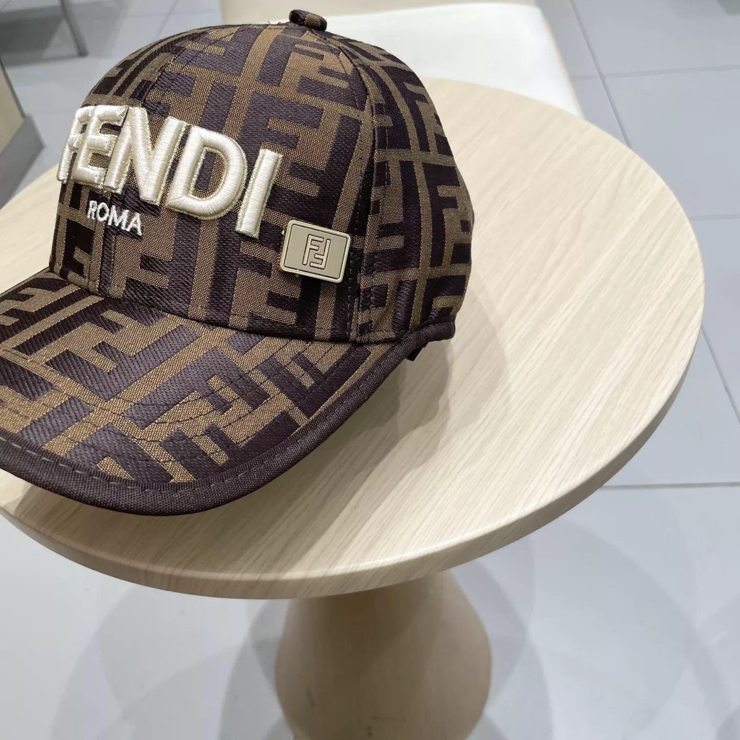 Fendi Caps TopPick 1389