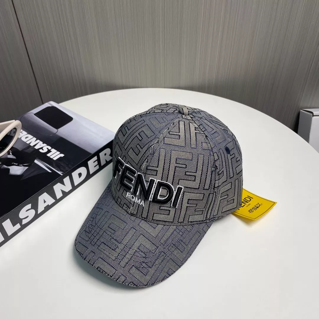 Fendi Caps Trendsetting 8285