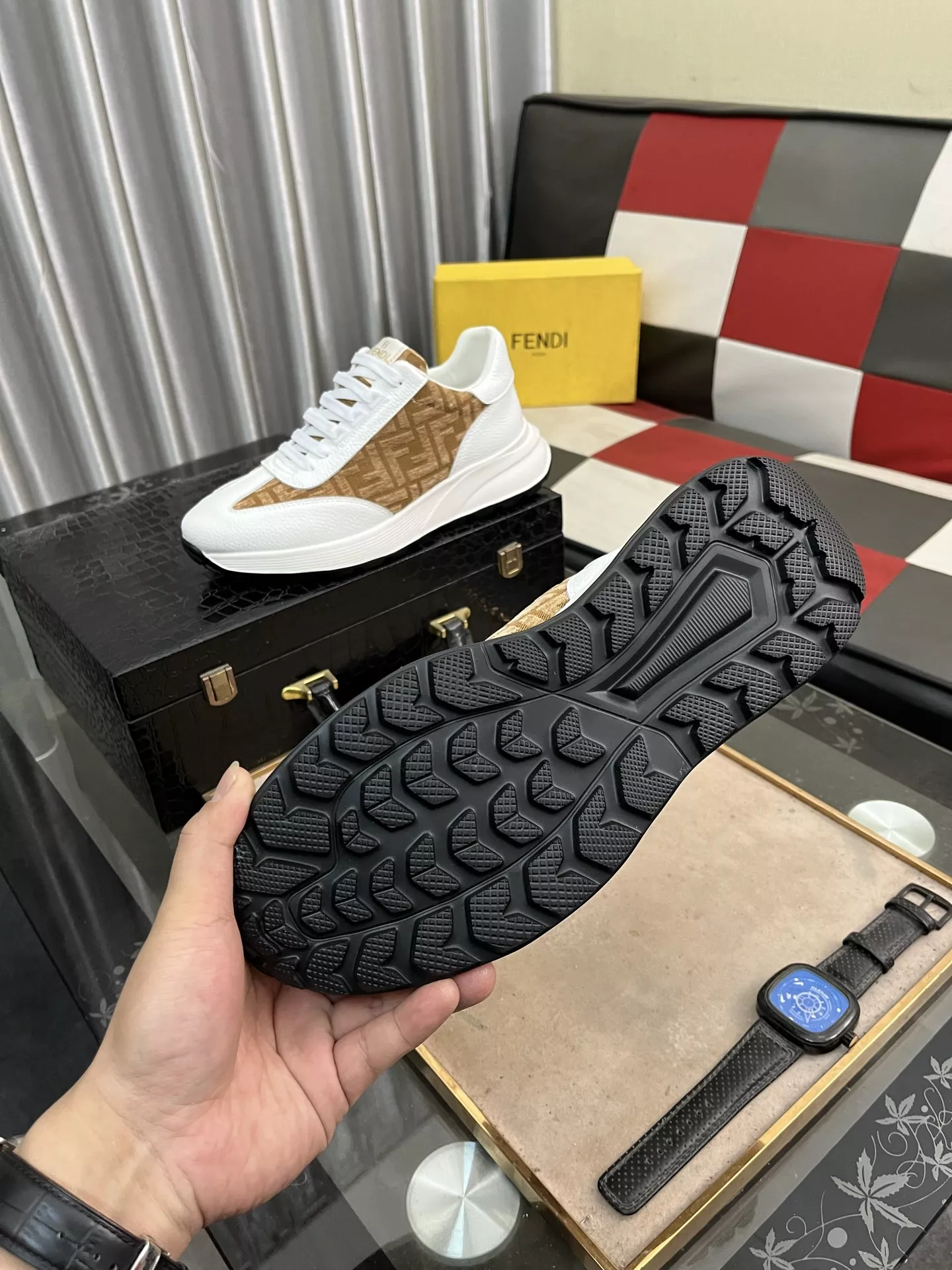 Fendi Casual Shoes For Men Affordable 8434