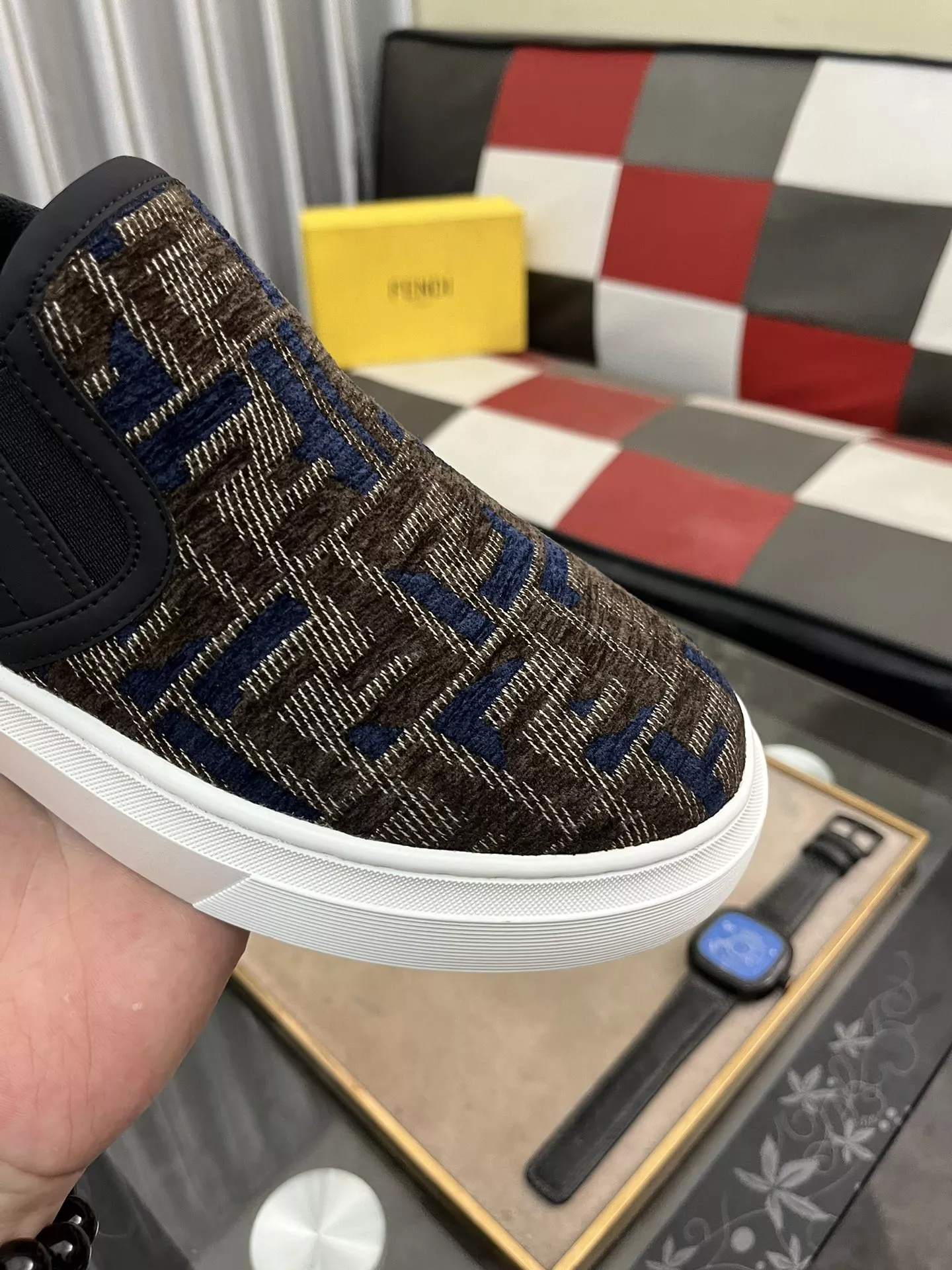 Fendi Casual Shoes For Men AllSeason 9215