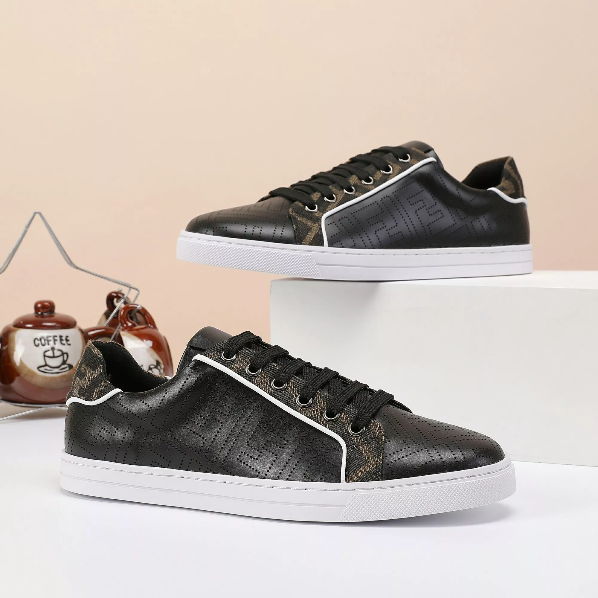 Fendi Casual Shoes For Men Comfortable 214